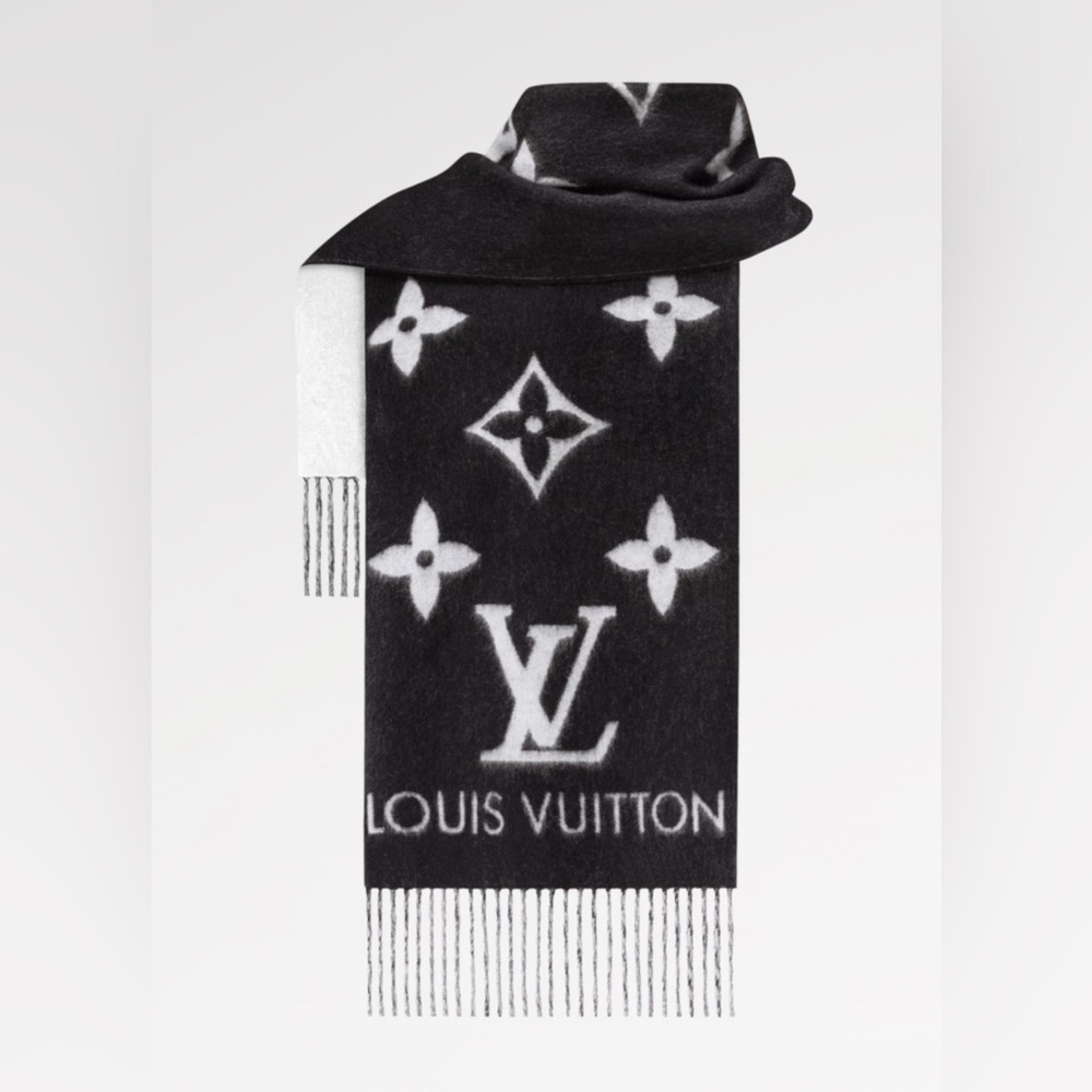 🖤SOLD🖤 NWT~AUTH LOUIS VUITTON 100% Cashmere Scarf Reykjavik scarf in Black